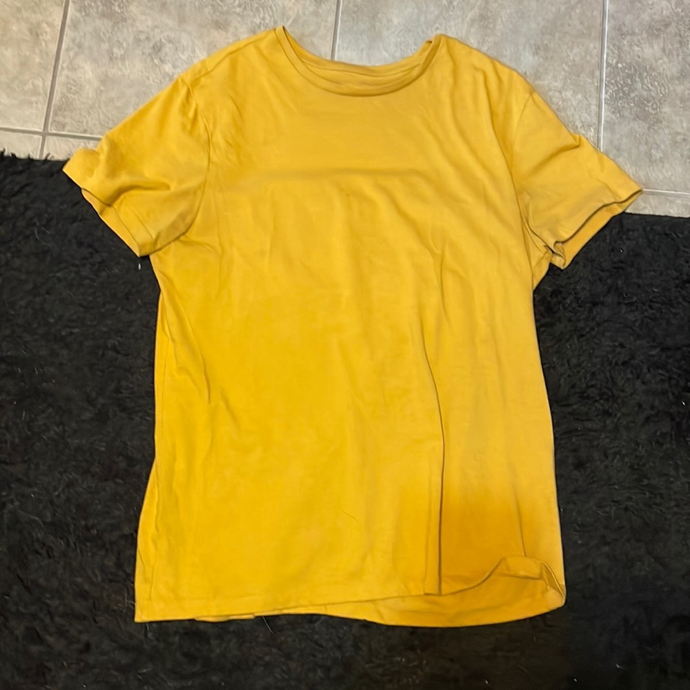 Mens t shirt